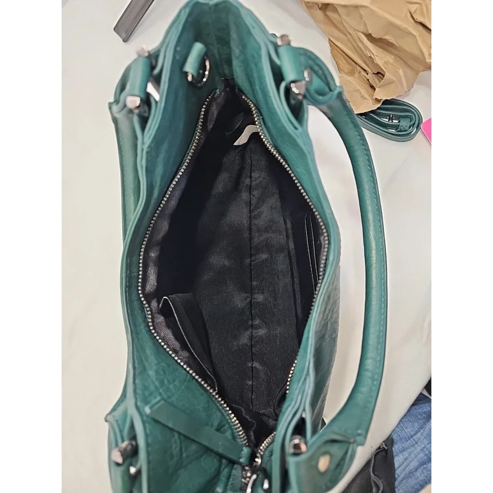 Vince Camuto Kayli Satchel -Kelly Green (Malachite)  - New without tags